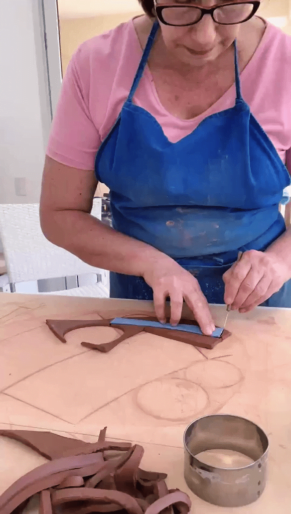 Como fazer alças para canecas com Cris Couto